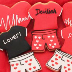How to make Valentine's Day cookies