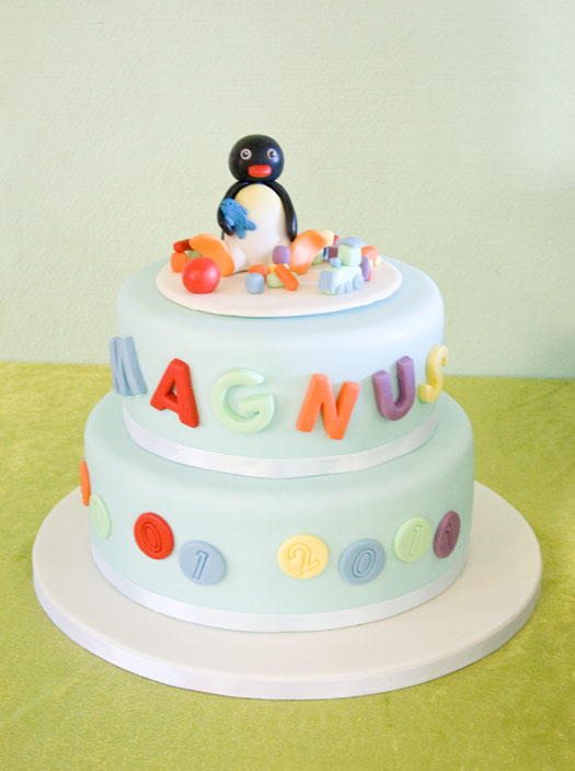 pingu cake