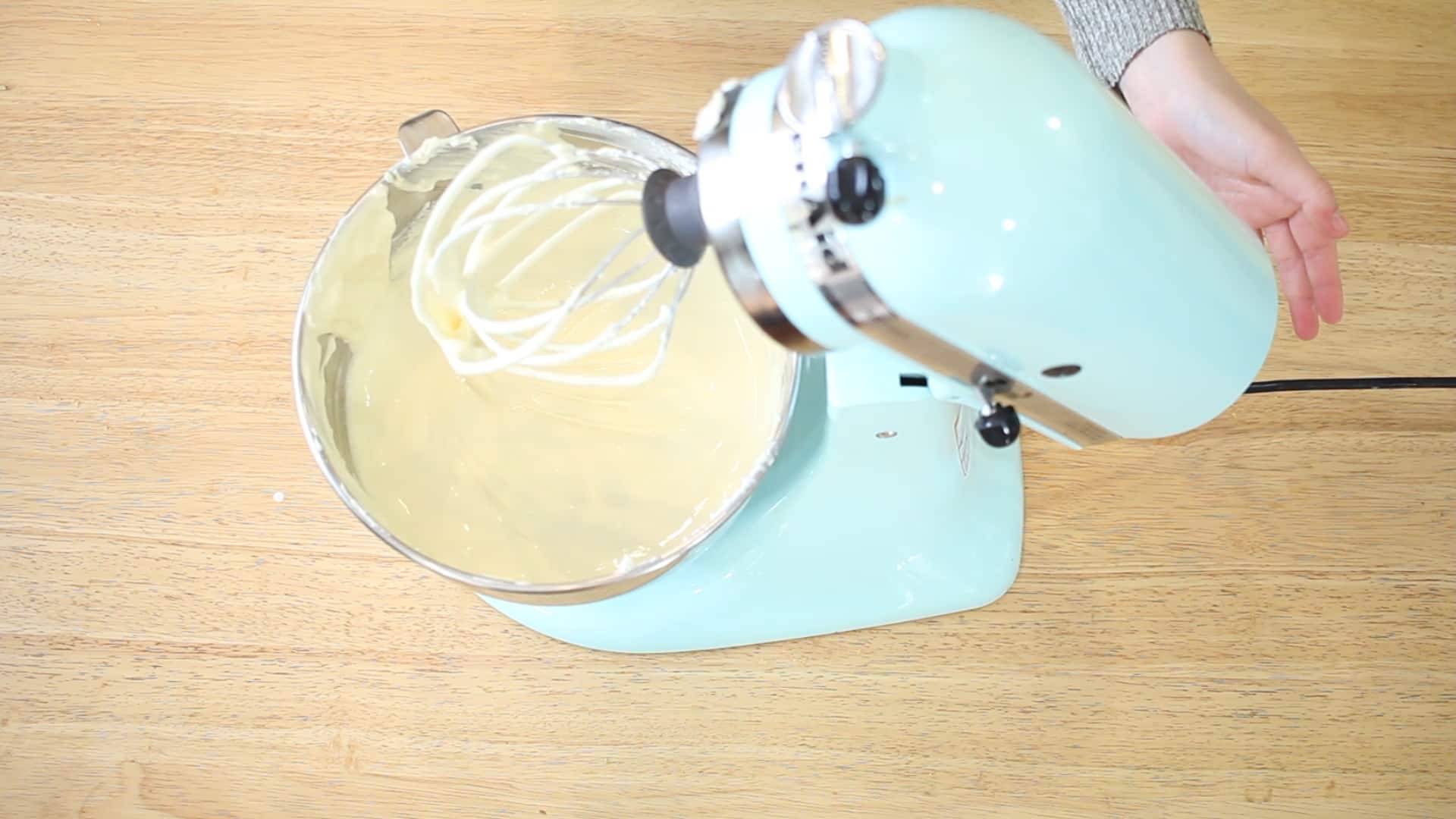 The Best New York Style Cheesecake • CakeJournal.com