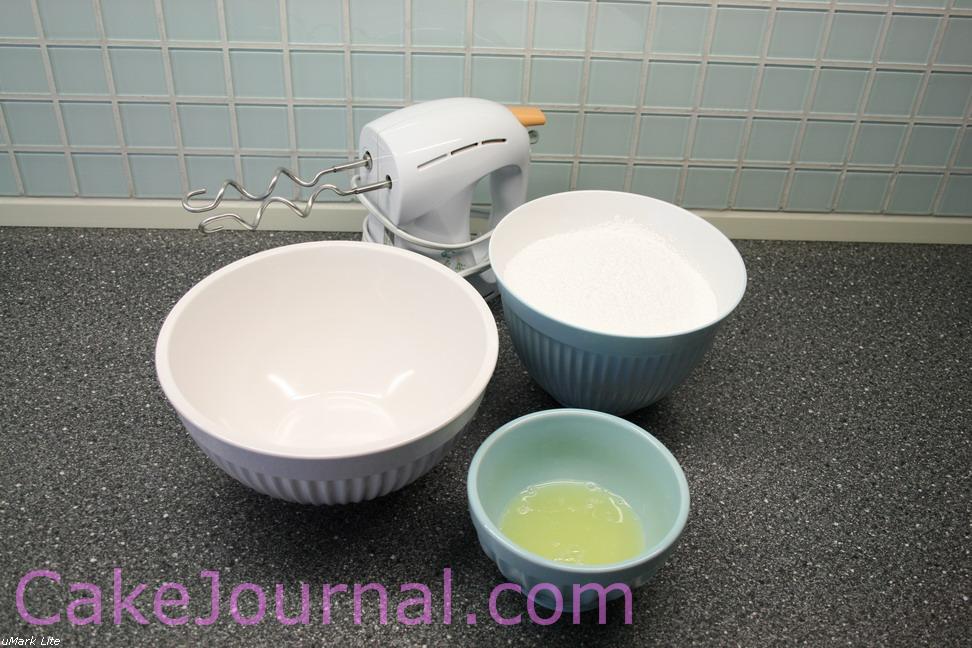 How to make Royal Icing: 3 bowls and a mixer